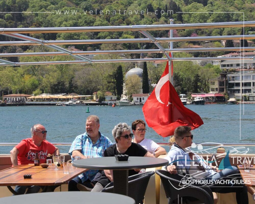 bosphorus lunch cruise