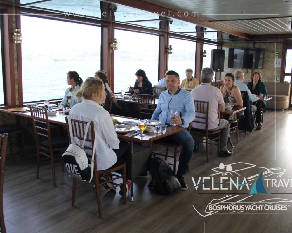 bosphorus lunch cruise