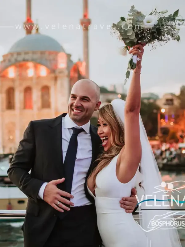 Istanbul Weddings on Luxury Yacht on Bosphorus