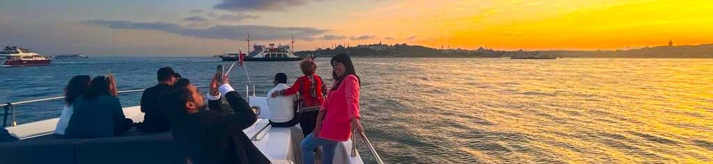 Luxury Bosphorus Yachts & Cruises: Unforgettable Journeys