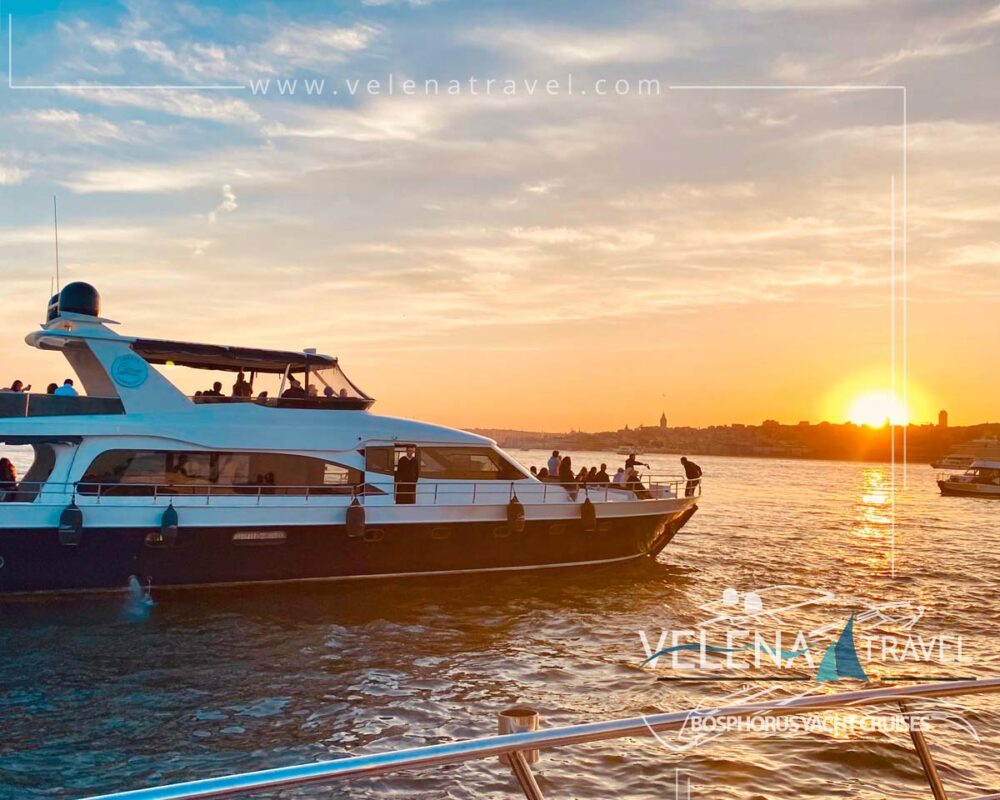 Istanbul Bosphorus Sunset Cruise on a Private Yacht